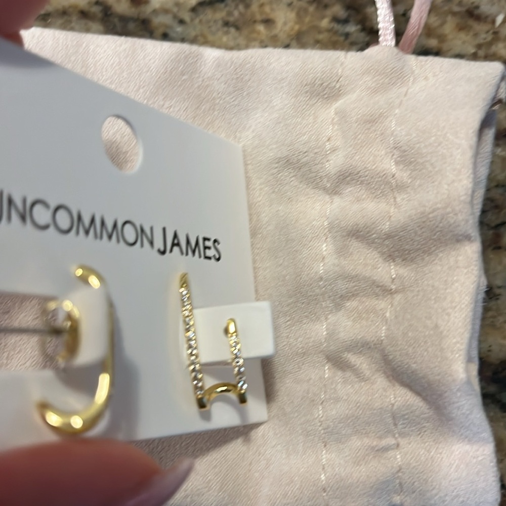 Brand nee never worn gold earrings